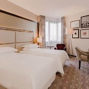 Pokój "Grand Deluxe" z dwoma pojedynczymi łóżkami